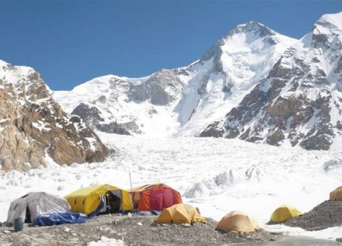 Gasherbrum-I Expeditions (8068m.)