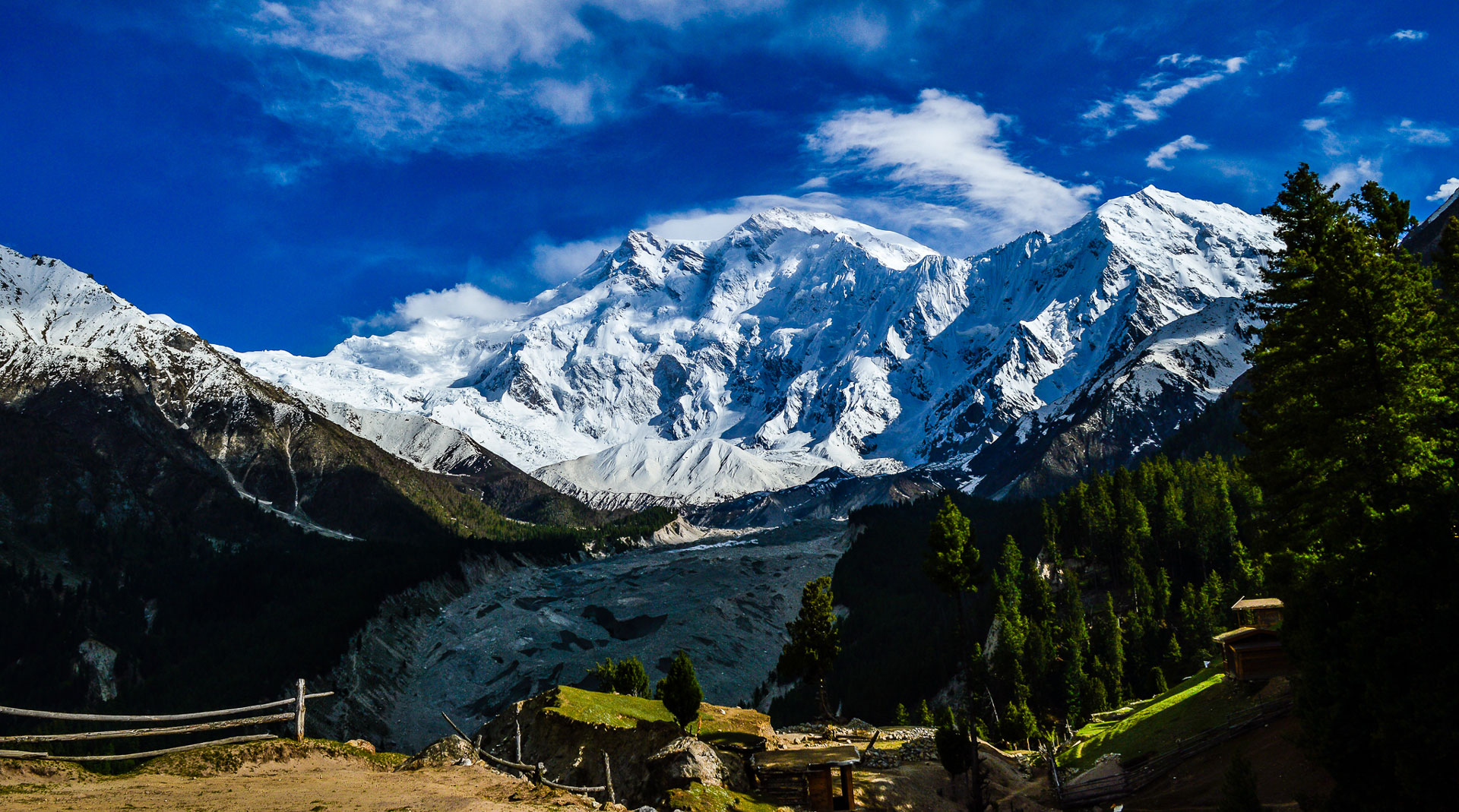 Nanga Parbat (8125m.)