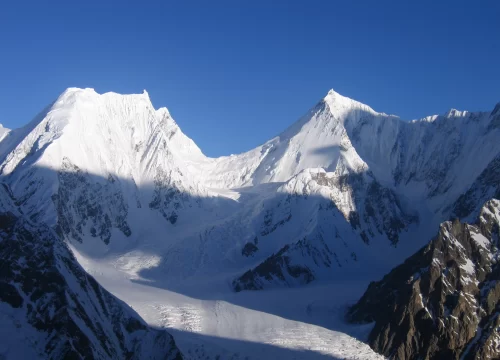 Pastoro Peak (6209m.) Expeditions